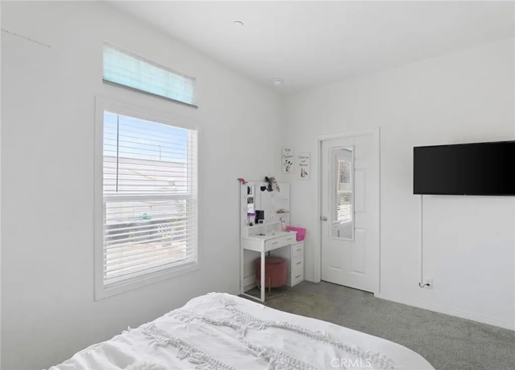 18583 Seaton Avenue, Perris, California 92570 home-pic-16